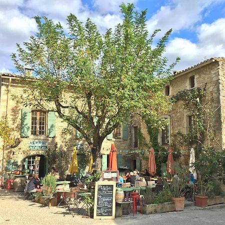 Le Petit Cafe Bed and Breakfast Oppède Exterior foto